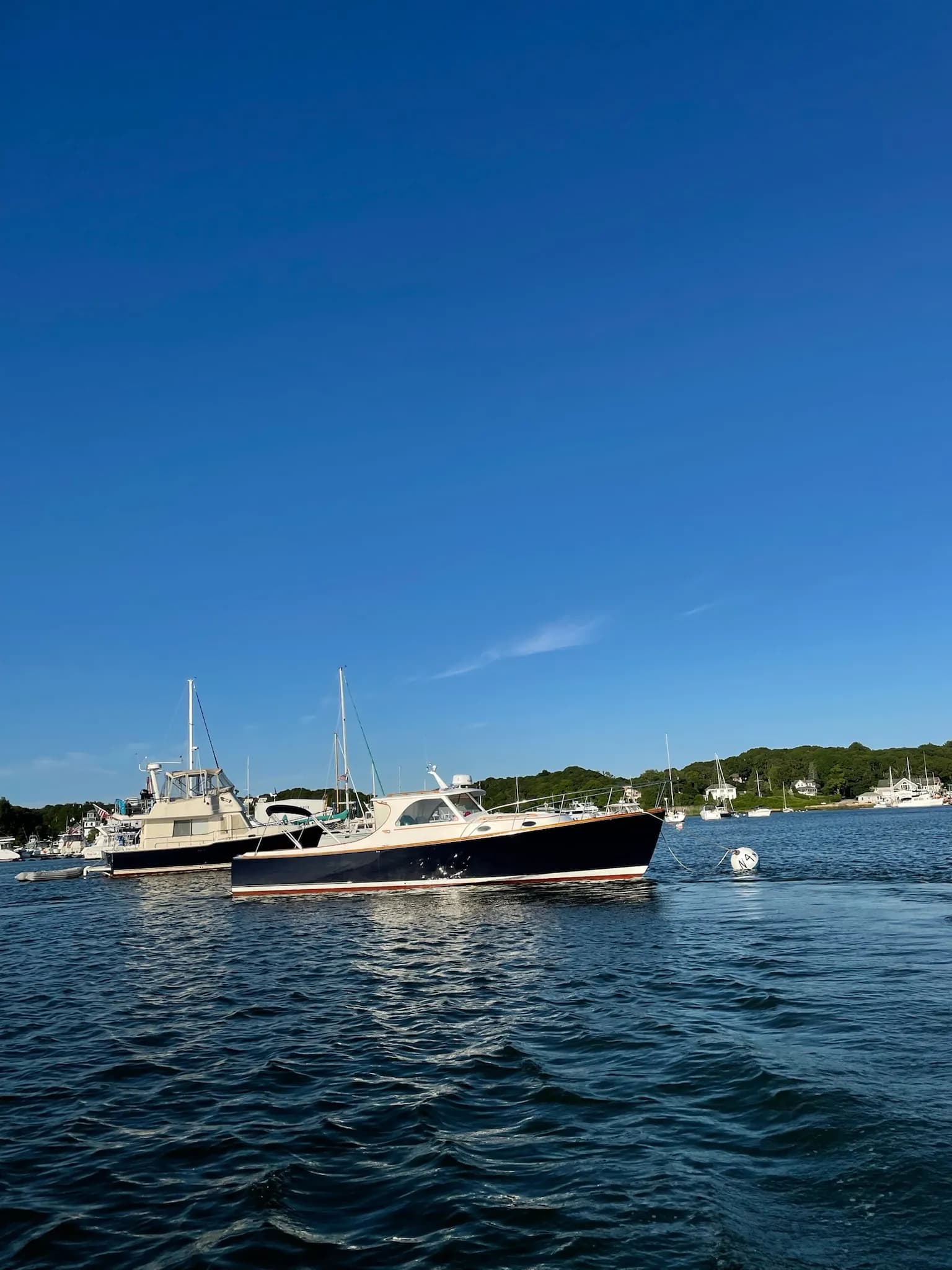 Cruising Buzzards Bay aboard Reverie