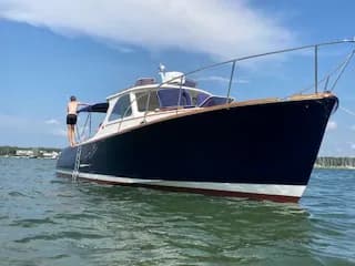 Starboard view from the water by the swim ladder